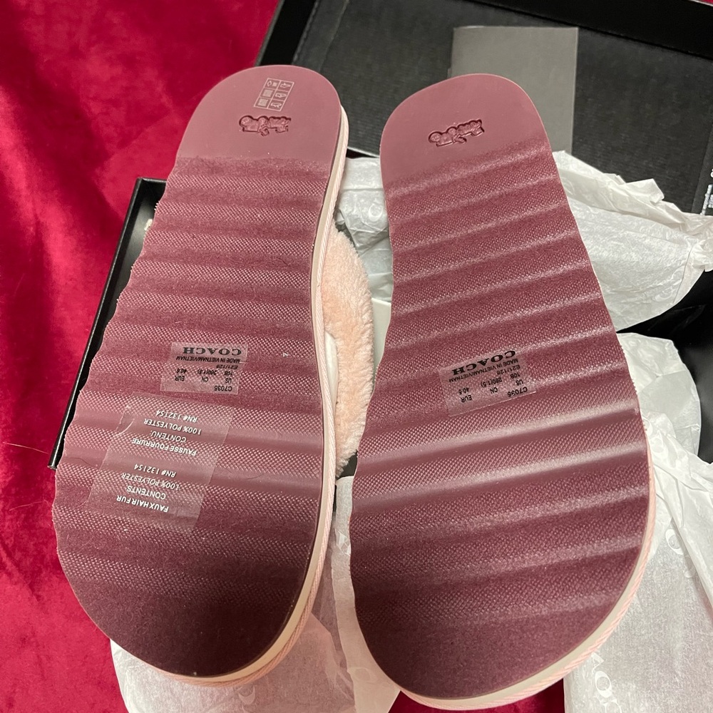 Coach flip flops size 10, never worn - Picture 6 of 8